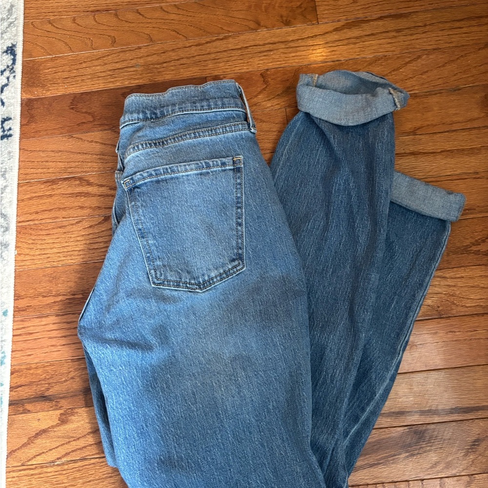 Old Navy Womens WOW Boyfriend Jeans